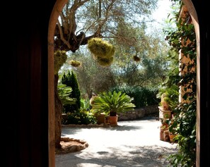 Interior - Stunning home in Arta with outdoor swimming pool (Arta)