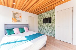 2 室のベッドルーム、アイロン / アイロン台、WiFi、ベッドシーツ