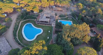 Luxury Safari Tent for 5 in Begur