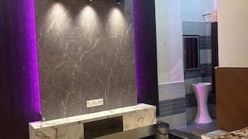 Escritorio y wifi gratis