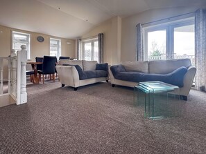 TV - 3 bedroom accommodation in Wisbech (Wisbech)