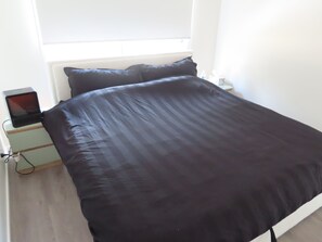 Iron/ironing board, WiFi, bed sheets - Green Dream @ Paradise Beach (Paradise Beach)