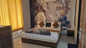 Deluxe-rum | Skrivbord, arbetsyta för laptop och gratis wi-fi