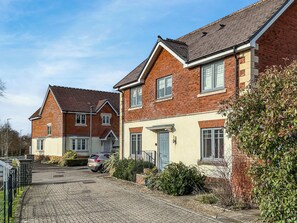 Exterior - 3 bedroom accommodation in Wells (Wells)