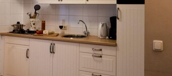 Modern Apartment Near Geuldal Epen