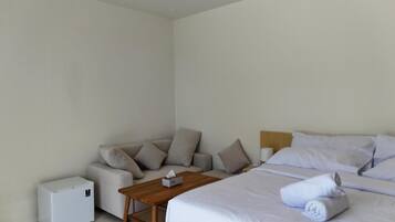 Desk, free WiFi, bed sheets