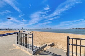 Beach - Modern Home w/ Office: Near Parks, Lake & Golf! (Little Elm)