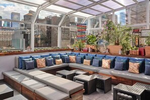 Lobby - Marriott Vacation Club®, New York City. 2 Double Bed Room, Street View (New York)