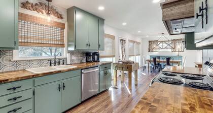 Walk to Town: Historic Quitman Gem w/ Private Yard