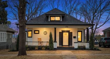 Denver’s Historic Haven in Downtown Tulsa: Sleeps 7
