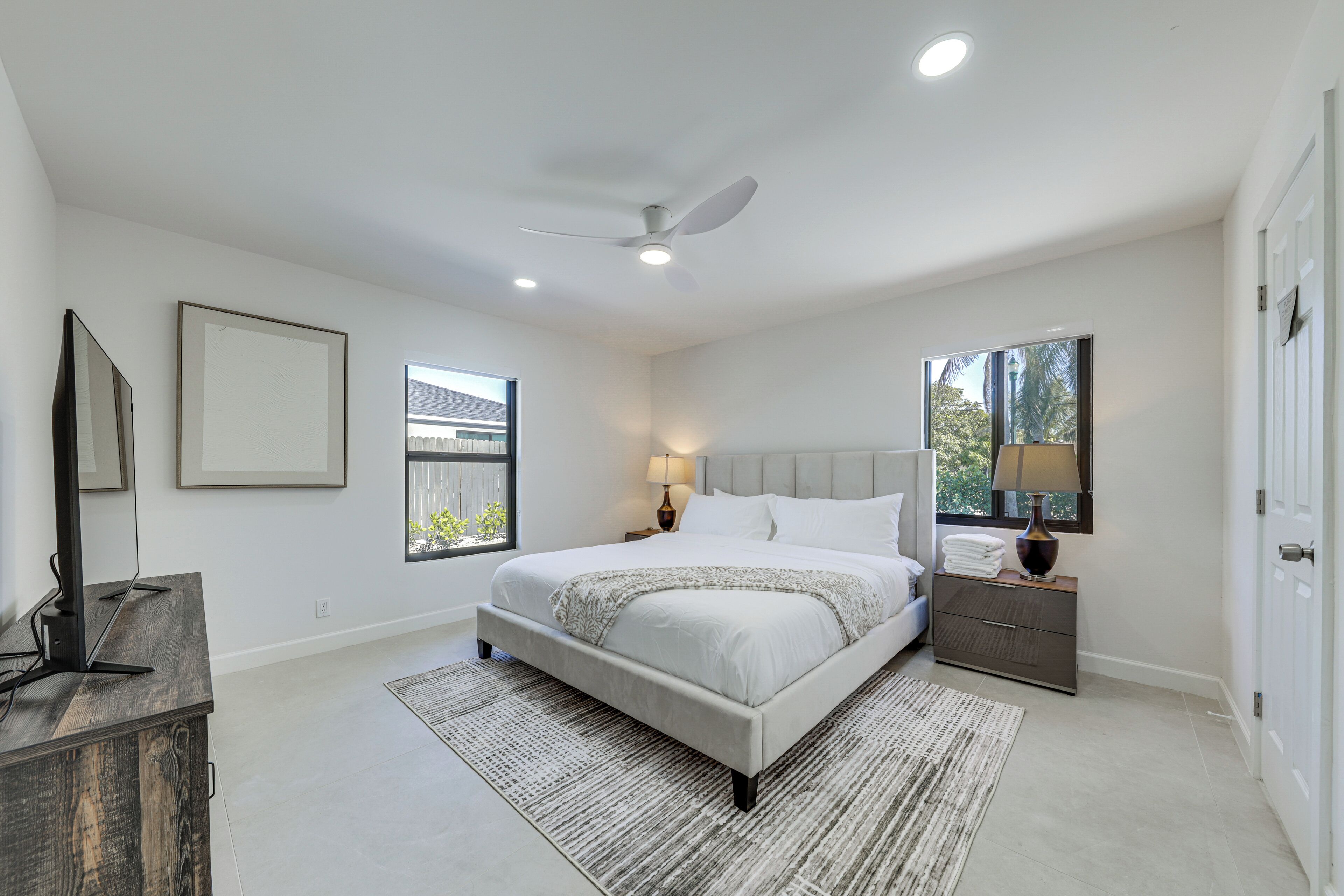 4 Schlafzimmer, Bügeleisen/Bügelbrett, Reisekinderbett, Internetzugang