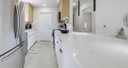 1 Mi to Ocean! Family Home Near Dtwn Delray Beach