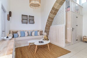 Living area - Melenia House (Koskinou)