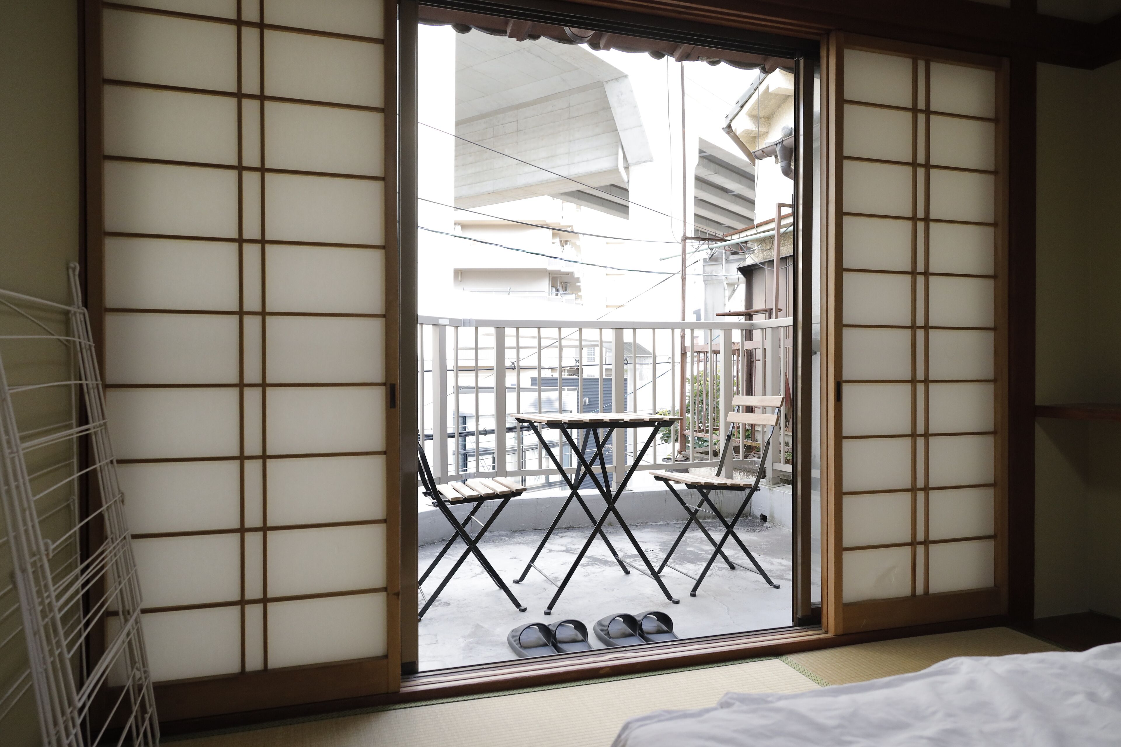 3 室のベッドルーム、アイロン / アイロン台、WiFi (無料)、ベッドシーツ