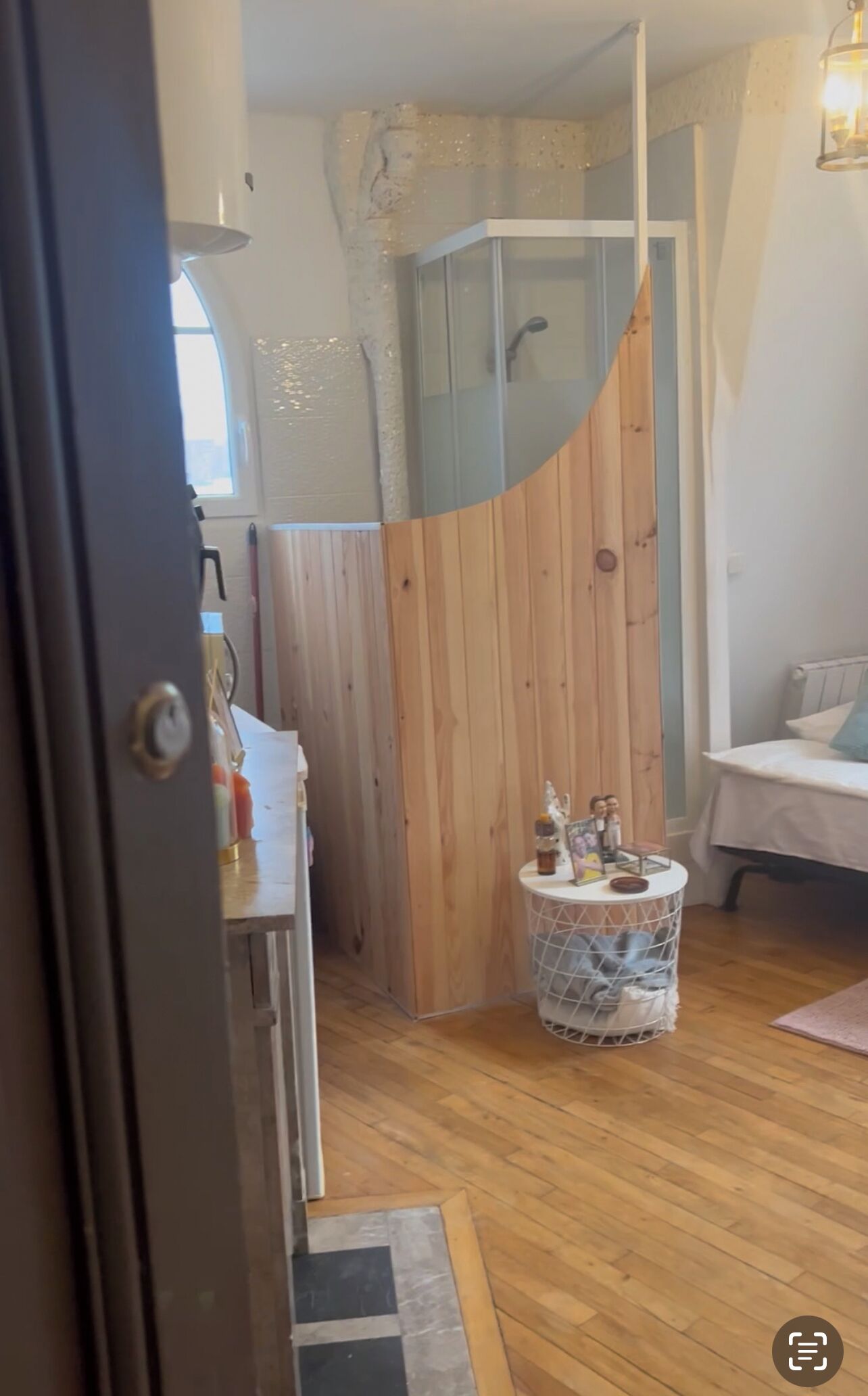 1 quarto, acesso à internet