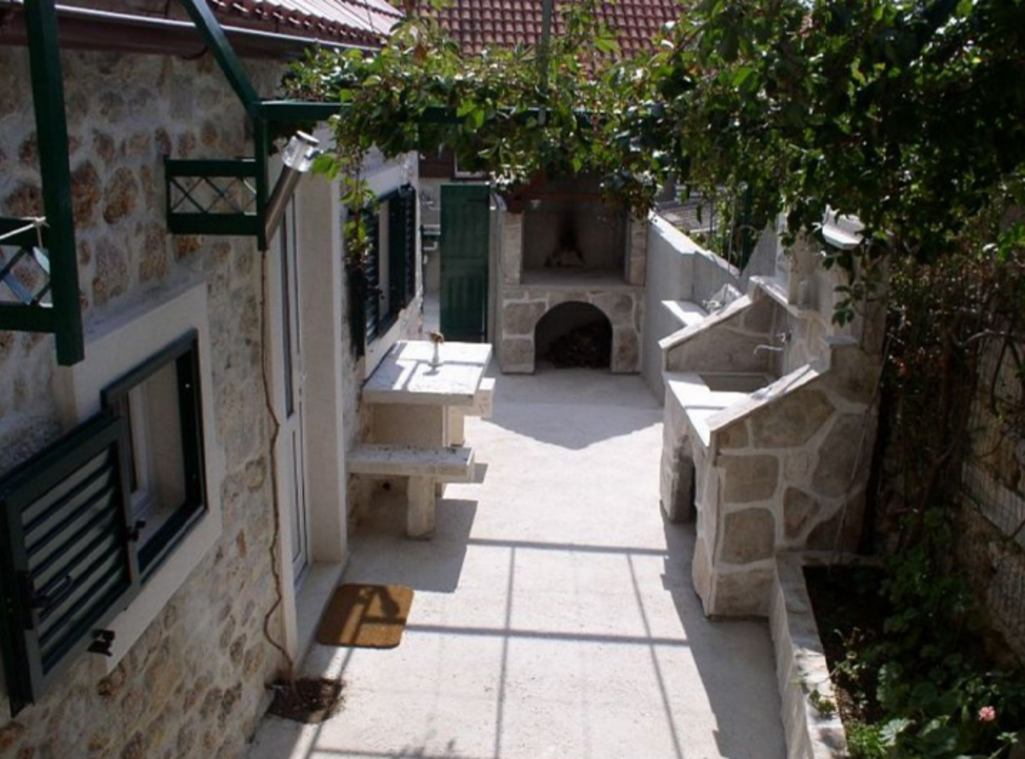 独立别墅 (Holiday Home with Terrace) | BBQ/野餐场地