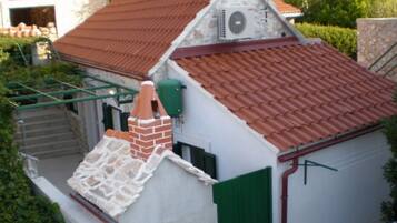 House (Holiday Home with Terrace) | Exterior