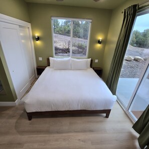 3 chambres, fer et planche à repasser, Wi-Fi gratuit, draps fournis