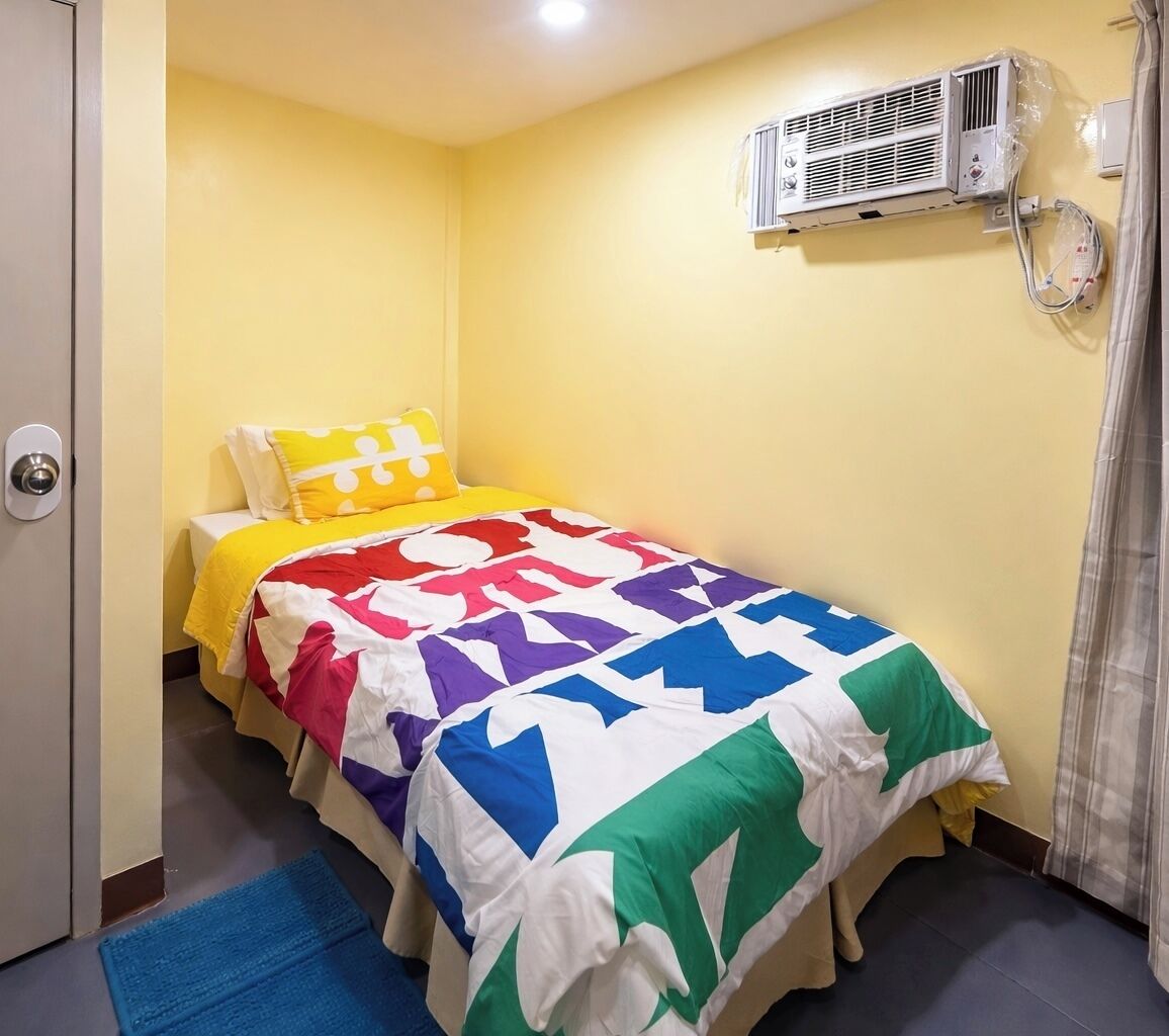 Standard Room | Pillow-top beds, free WiFi, bed sheets
