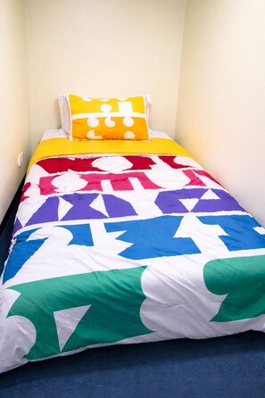 Basic Room - Belechl Ranch Studio Rental - Cozy Compact Room with Private Bathroom (Koror)