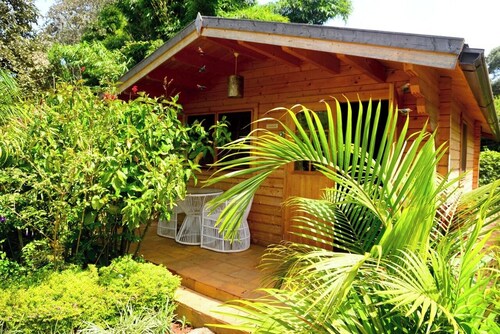 Severine Cottages And Lounge