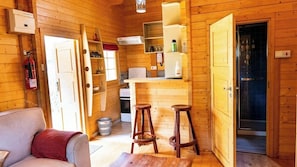 Comfort Cottage, Balcony, Garden View | Private kitchen | Mini-fridge - Severine Cottages And Lounge (Nairobi)