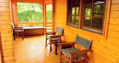 Severine Cottages And Lounge