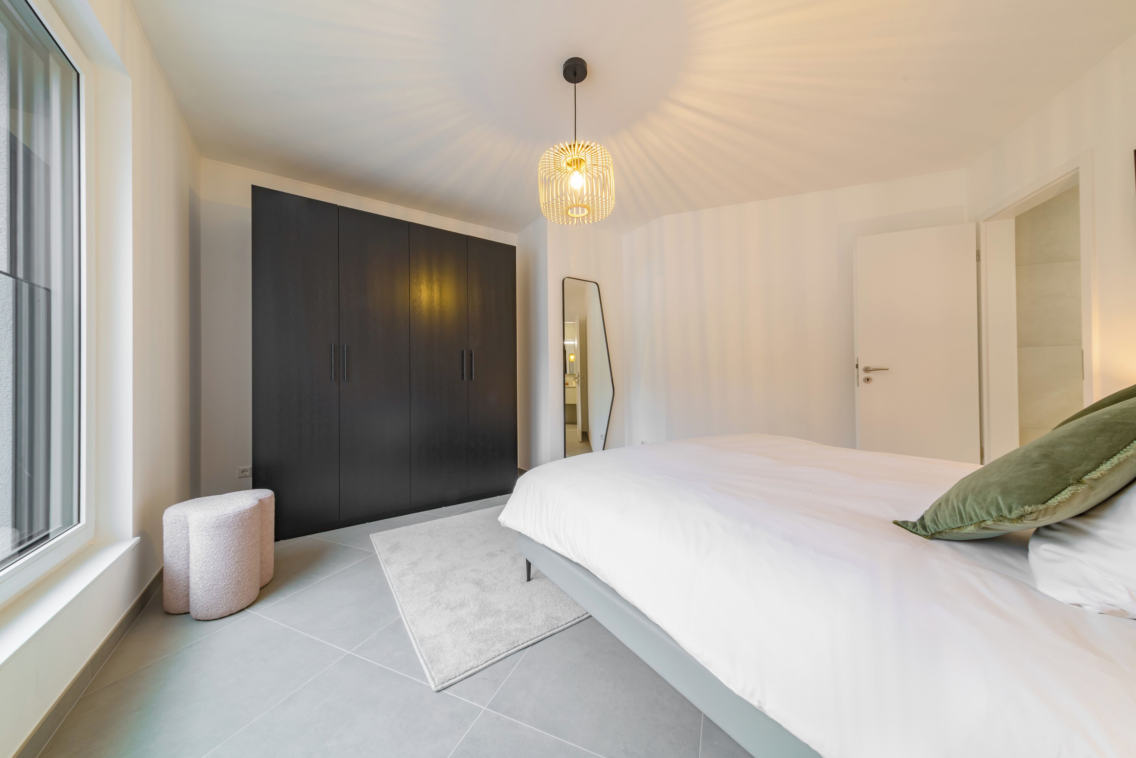 Comfort appartement | Een bureau, een laptopwerkplek, gratis wifi