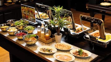 Daily buffet breakfast for a fee