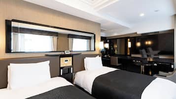 Deluxe Twin Room, Non Smoking | Down comforters, blackout drapes, free WiFi, bed sheets