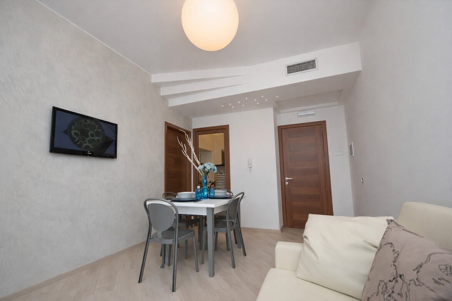 Apartment, 2 Bedrooms | In-room safe