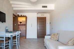 Studio, Balcony | In-room safe - Hotiday Gallipoli Lungomare (Gallipoli)