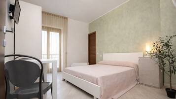 Apartment, 2 Bedrooms | In-room safe