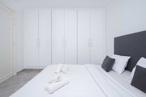 Villa, 4 chambres, fumeur, balcon