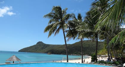 NEW Luxury Hamilton Island Estate