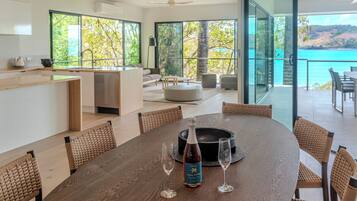 Luksushus, havutsikt | Spiseområde