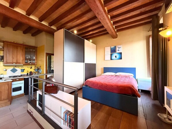 Internet, bed sheets - Vrbo Property (Lastra a Signa)