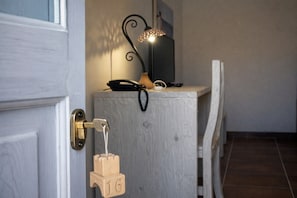 Habitación estándar con 1 cama doble o 2 individuales | Minibar, caja fuerte, wifi gratis y ropa de cama