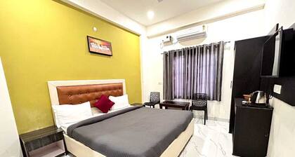 Archana Home Stay-Best Hotel in varanasi