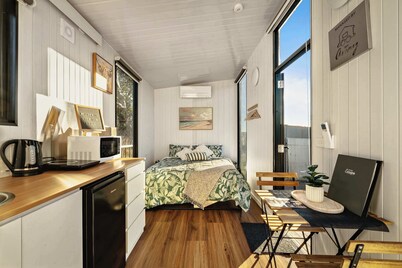 Rivergum Lodge by Tiny Away