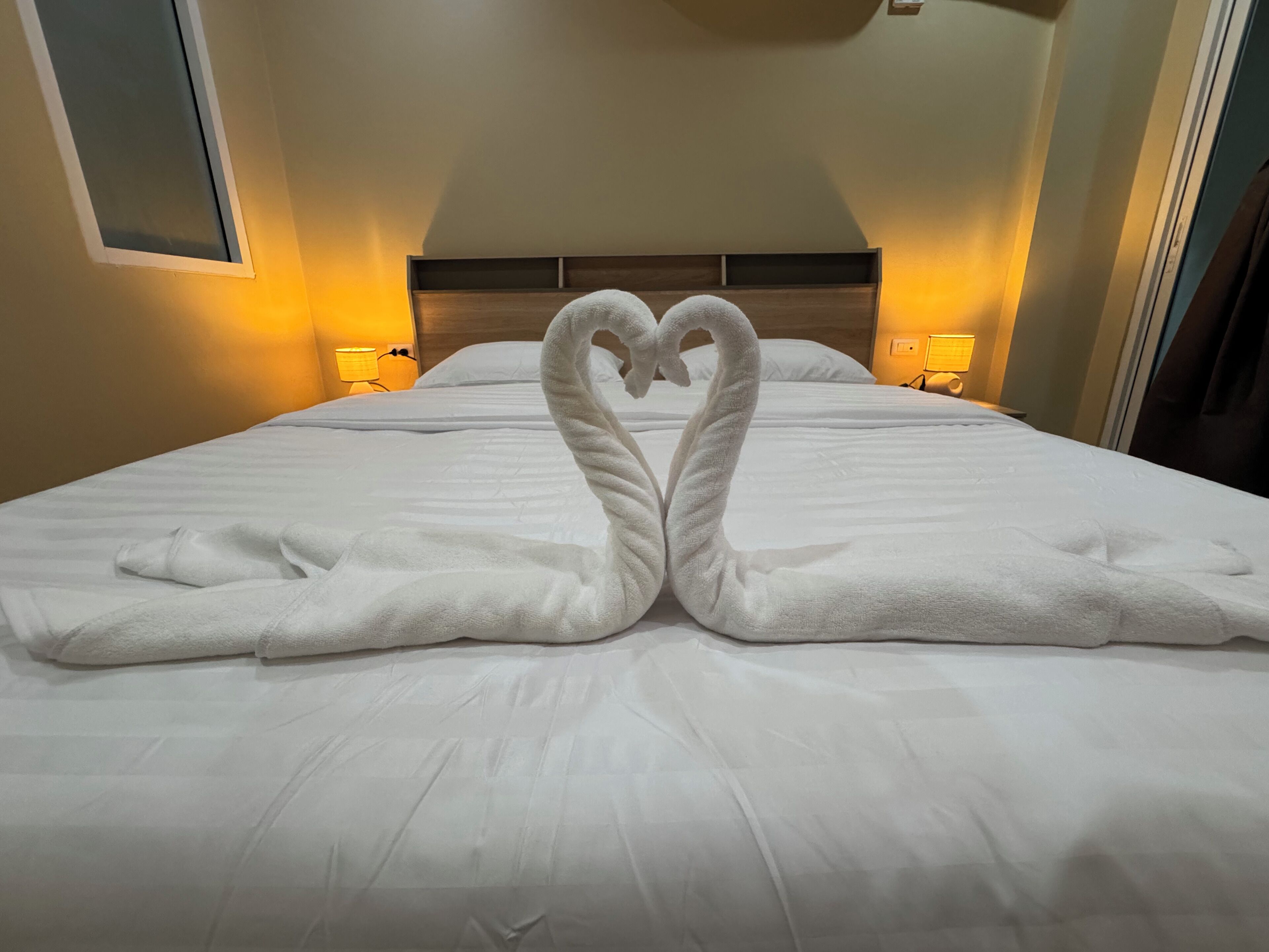 11 soverom, internettilgang og sengetøy