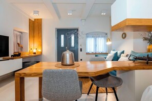 Interior - Dirapera Port Suite- Proximity to Corfu's Port & City (Corfu)