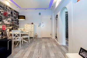 Dining - Corfu Boutique Apartment - renovated apartment, situated in the heart of Corfu Town (Corfu)