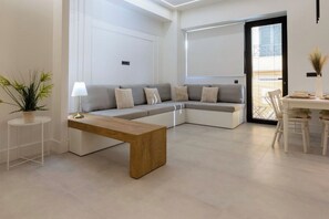 TV - Lumenia Aura - a refined and design-forward ground-floor apartment (Corfu)