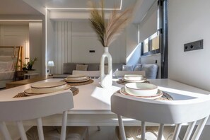 Dining - Lumenia Aura - a refined and design-forward ground-floor apartment (Corfu)