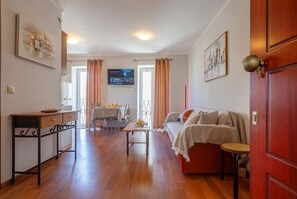 TV - Scala Nostra Apartment (Corfu)