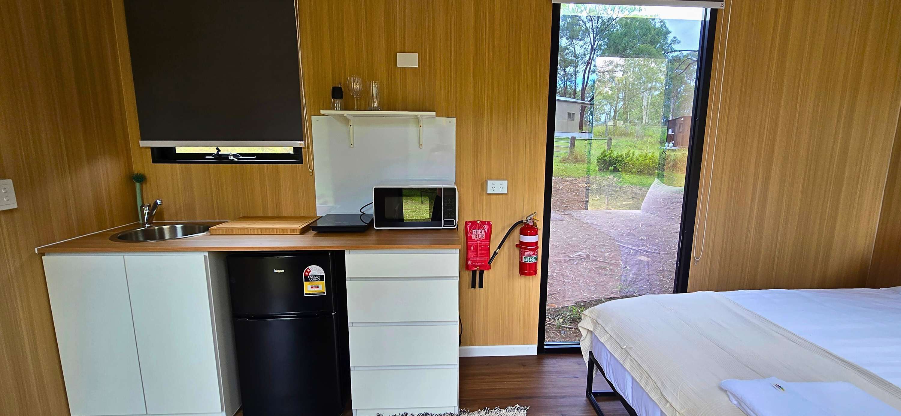 1 bedroom, WiFi, bed sheets