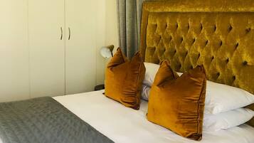 1 Schlafzimmer, BĂŒgeleisen/BĂŒgelbrett, kostenloses WLAN, BettwĂ€sche