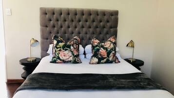 1 Schlafzimmer, BĂŒgeleisen/BĂŒgelbrett, kostenloses WLAN, BettwĂ€sche