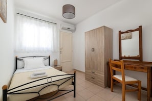 Single Room, City View | Desk, iron/ironing board, free WiFi - Amethyst Rooms (Rhodes)
